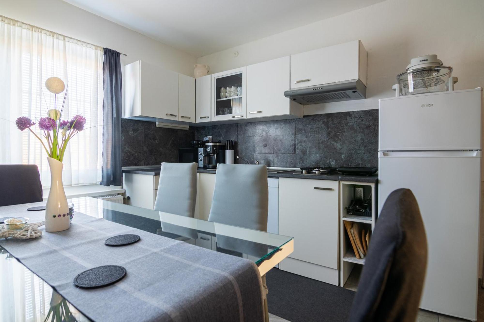 Apartma Ella Lovrenc na Pohorju Extérieur photo